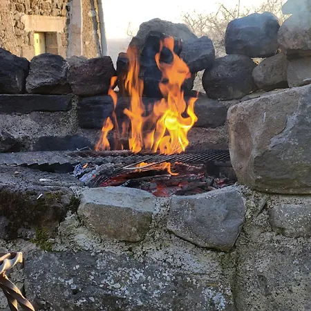 Дом отдыха Maison Ferme Equestre Du Tenere Saint-Jean-Lachalm